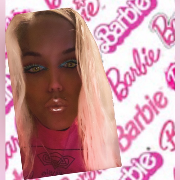ashleelarson136